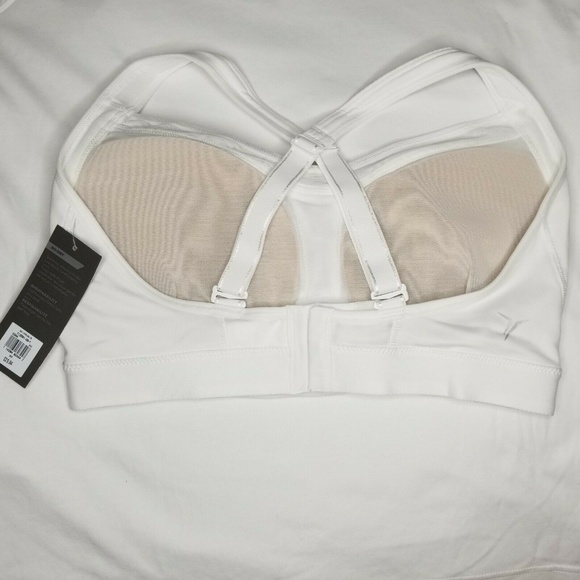 Active Maximum Support Sports Bra - Picture 2 of 5